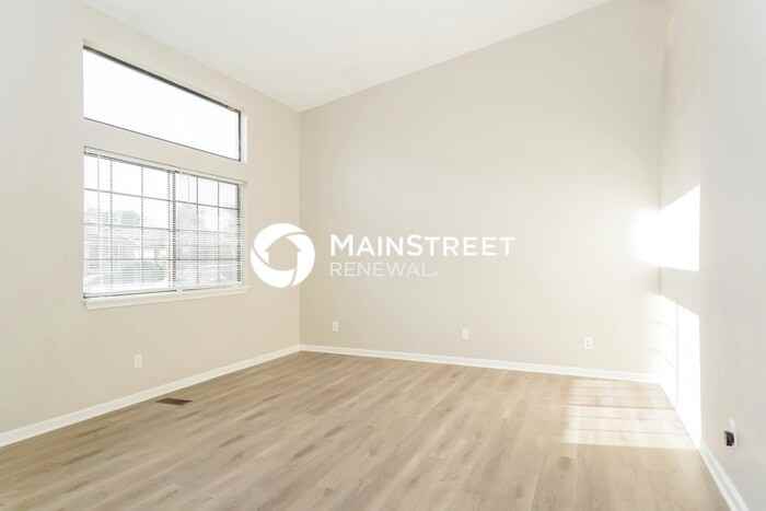 5276 Traditions Dr - Photo 5 of 18