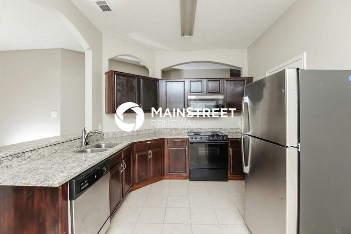 8645 Fountainview Ter - Photo 7 of 15