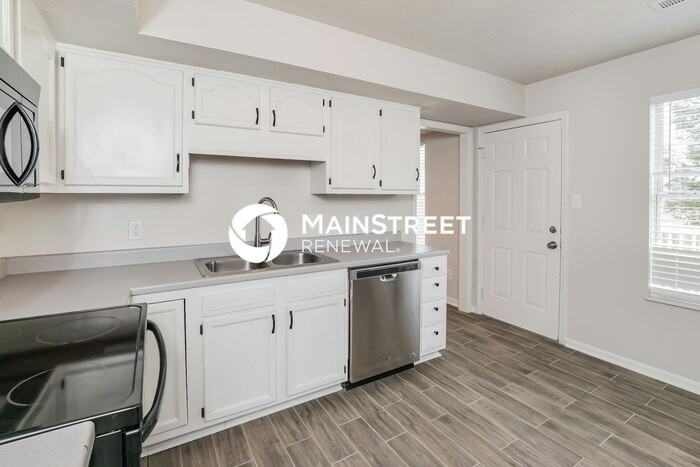 658 Cornerbrook Ln - Photo 6 of 17