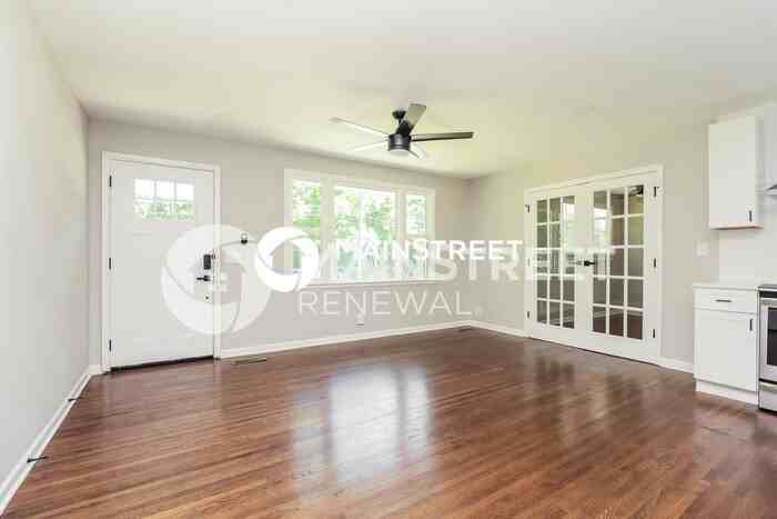 63 Whitsett Rd - Photo 3 of 16
