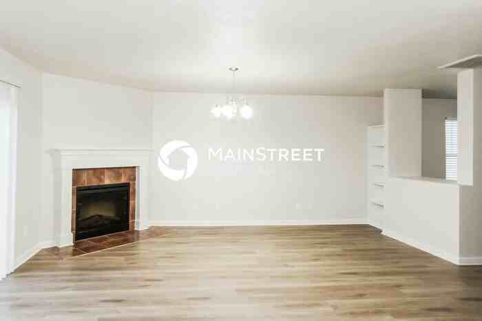 123 Farmington Dr - Photo 6 of 17