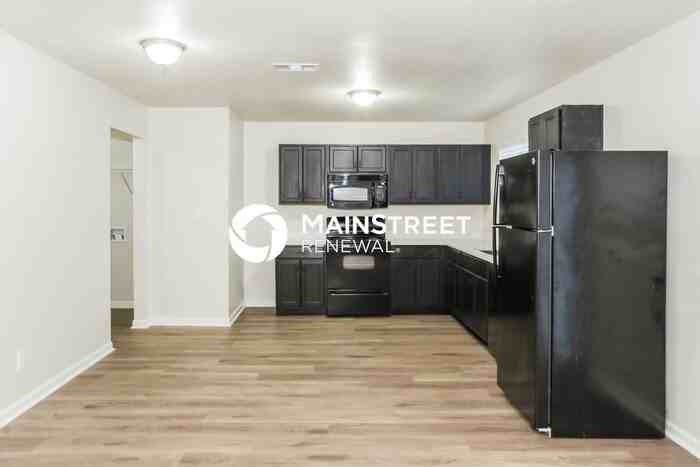 123 Farmington Dr - Photo 7 of 17