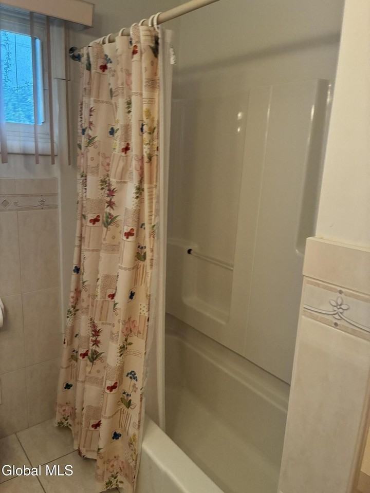 3 Northgate Dr - Photo 7 of 21