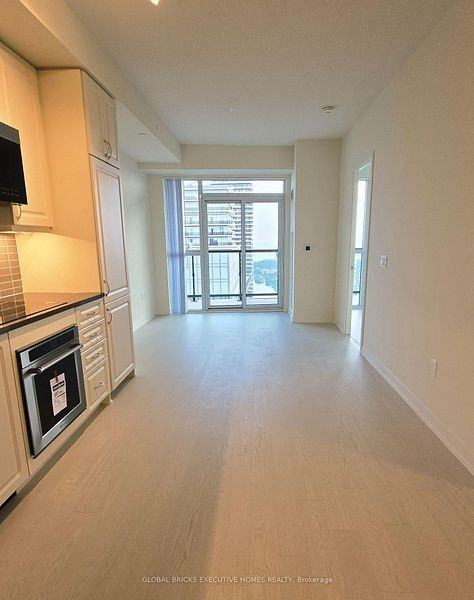 38 Annie Craig Drive - Photo 2 of 9