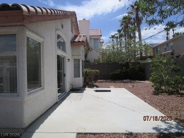 2345 Queen Bee Ct - Photo 3 of 22