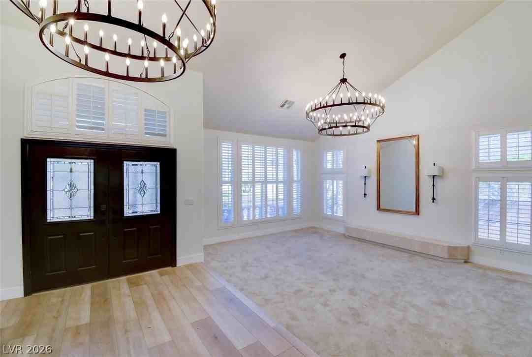 7686 Gossamer Wind St - Photo 5 of 47