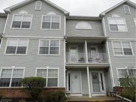 featured image of 304 Mercer Ct #304