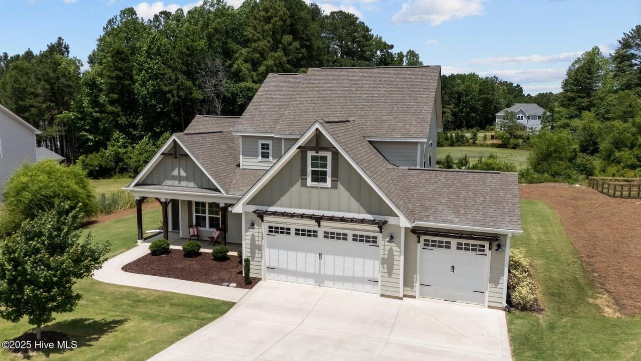 130 Amelia Dr - Photo 5 of 50