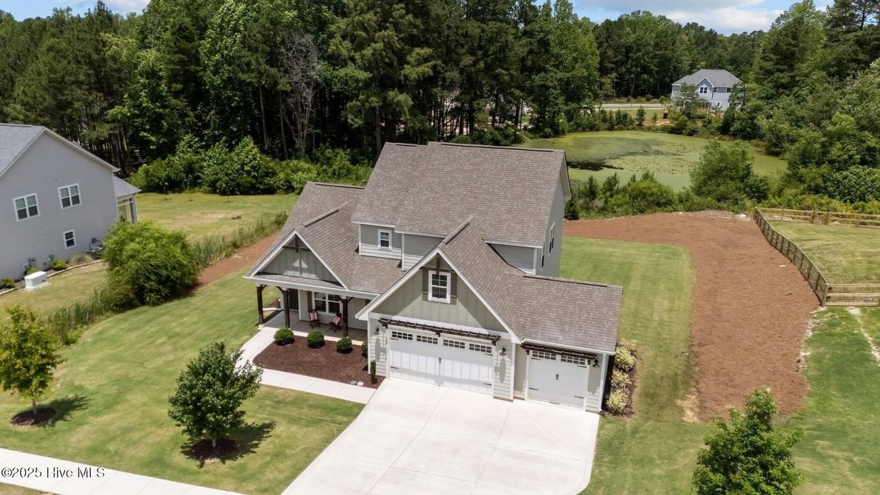 130 Amelia Dr - Photo 6 of 50
