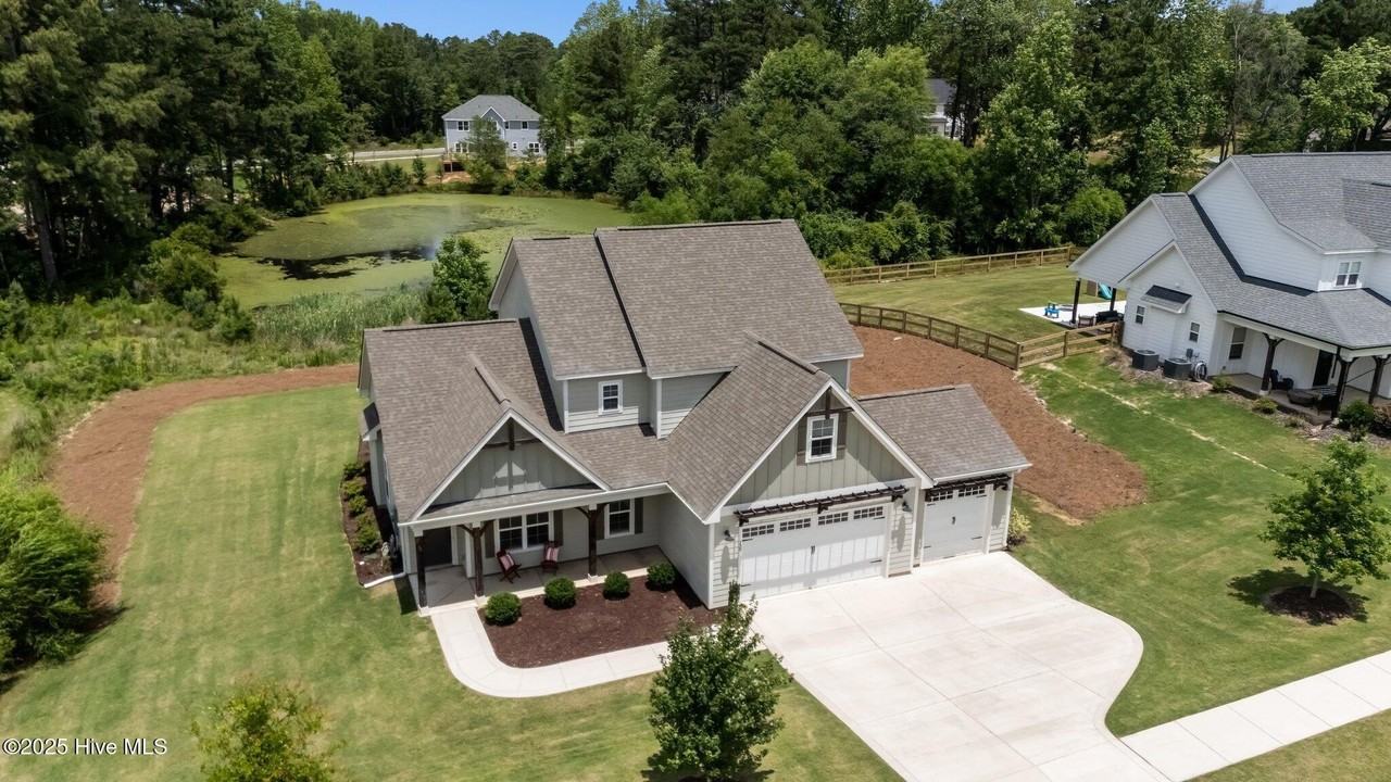 130 Amelia Dr - Photo 7 of 50