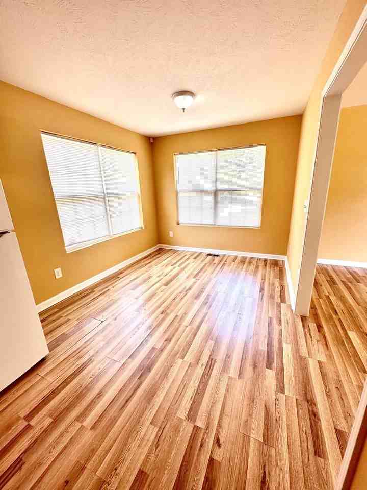 3495 Byron Pl - Photo 6 of 17