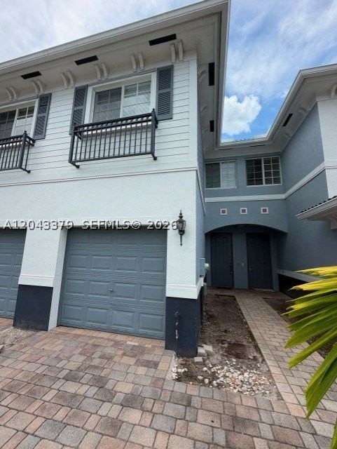 3595 Nw 13th St #3595 - Photo 5 of 12