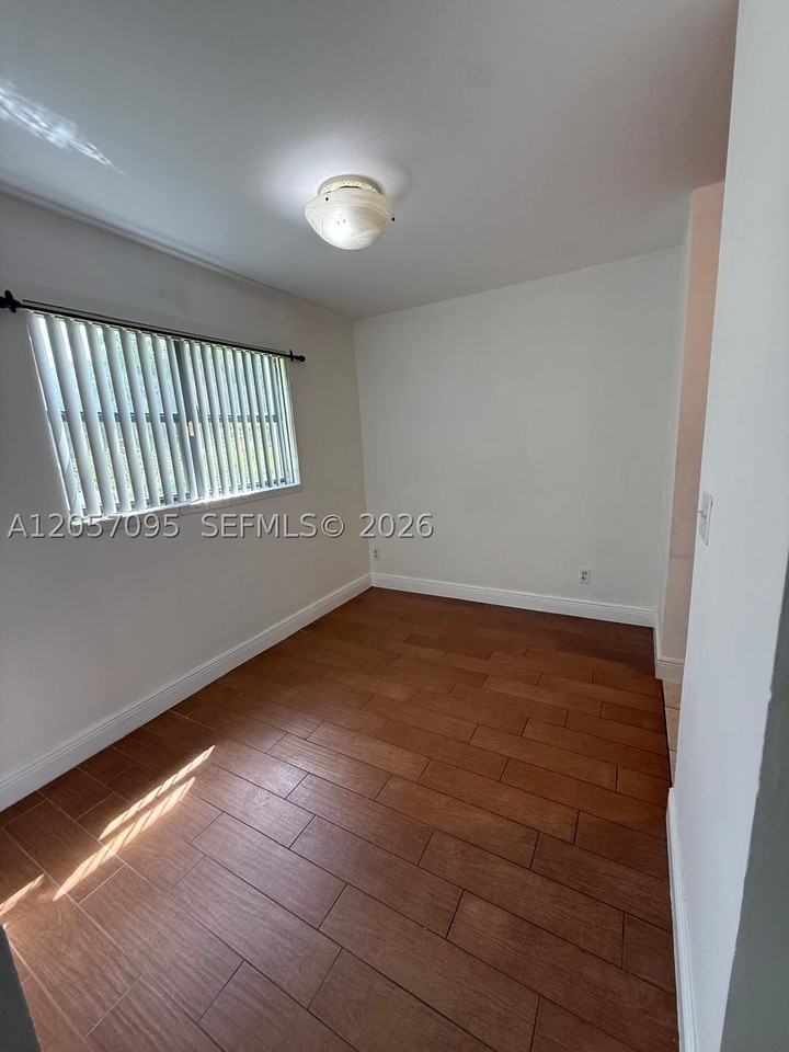3982 Nw 87th Ave #3982 - Photo 6 of 26
