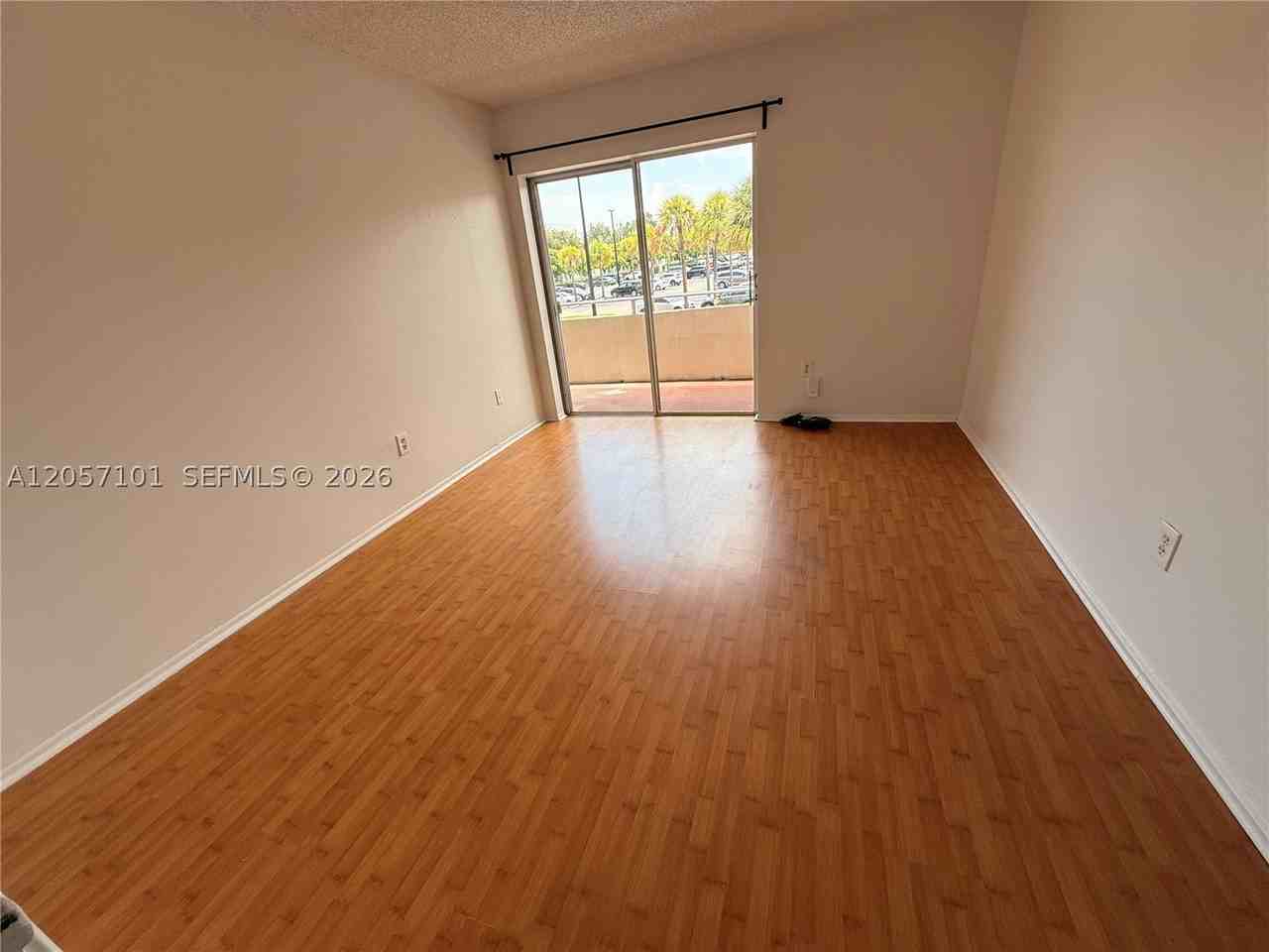 7747 Sw 86th St #D208 - Photo 3 of 10