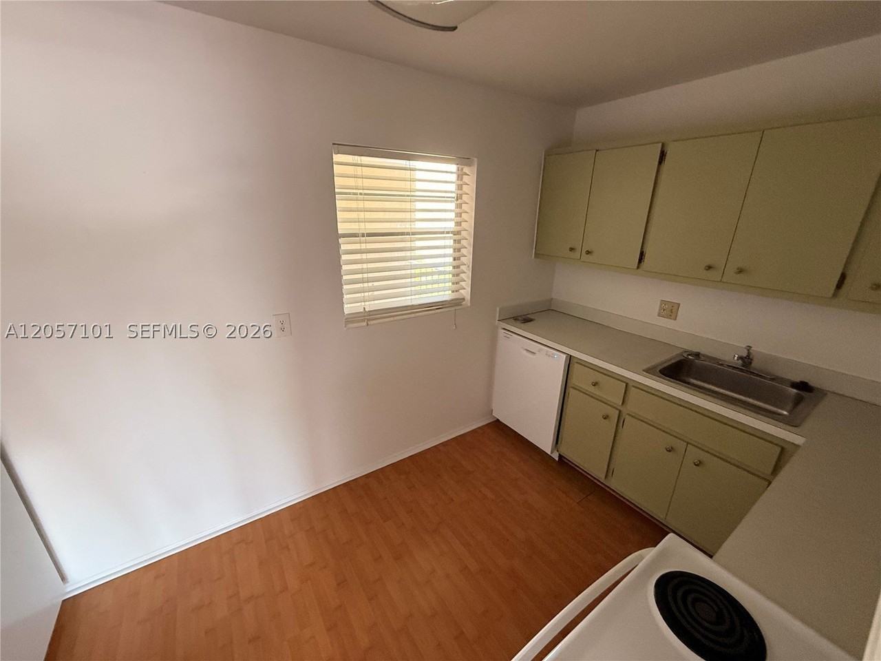 7747 Sw 86th St #D208 - Photo 4 of 10