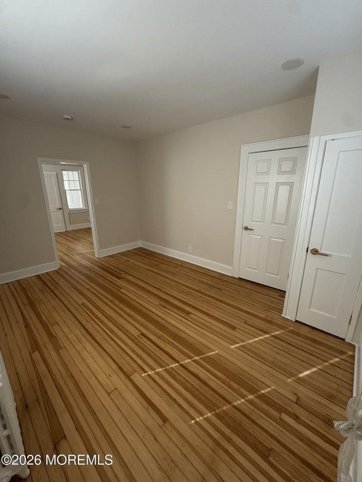177 Bergen St - Photo 6 of 16