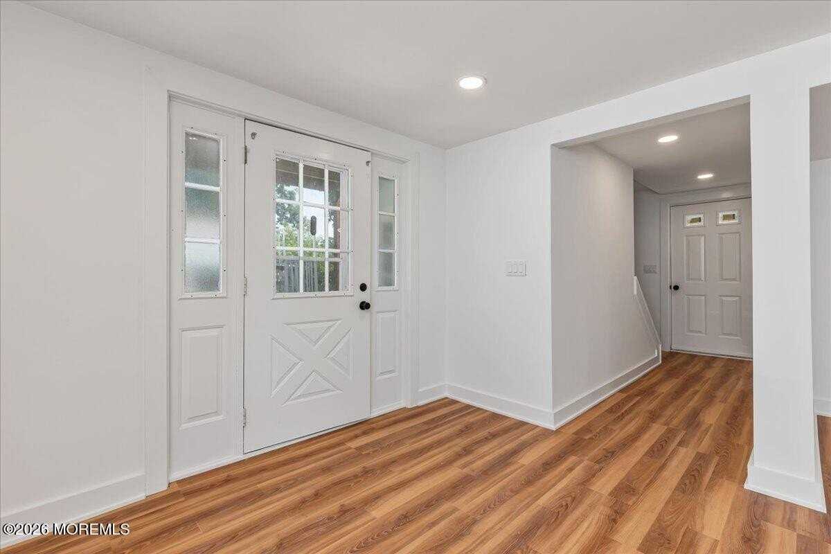 82 Neptune Ave #1-2 - Photo 4 of 31
