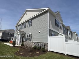 featured image of 36 Chapel Ln