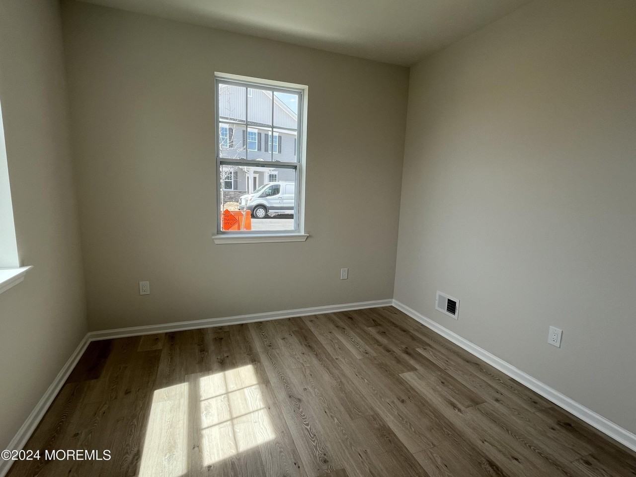 36 Chapel Ln - Photo 7 of 17
