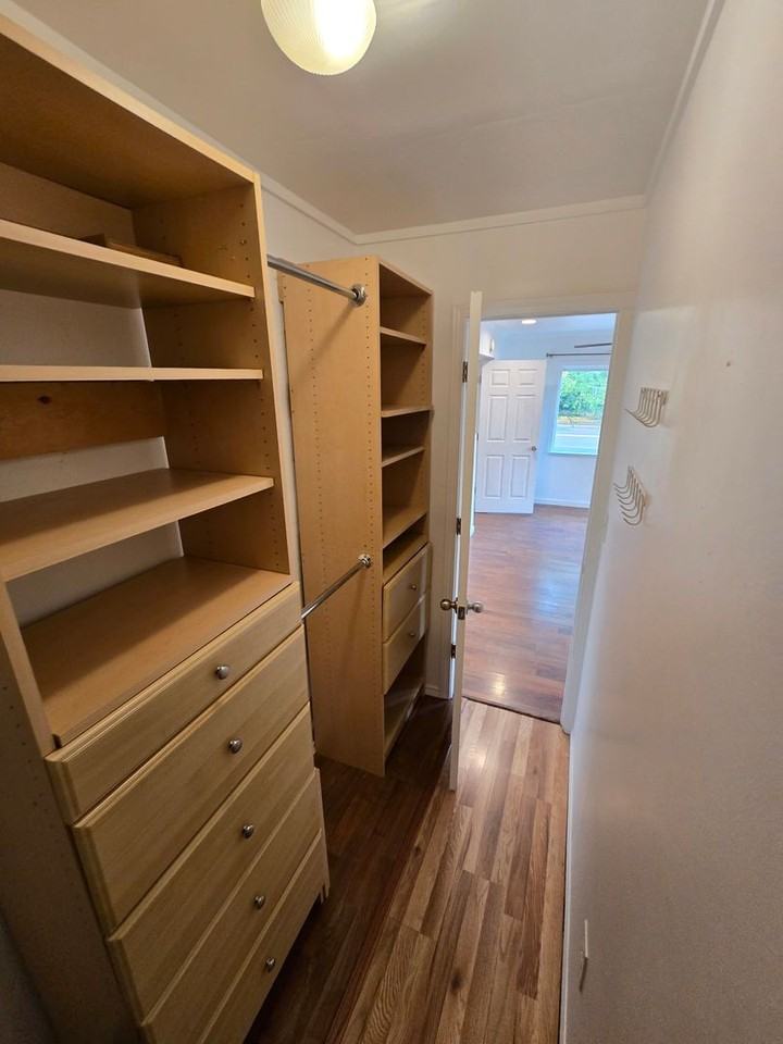 315 E Zuni Dr - Photo 3 of 38