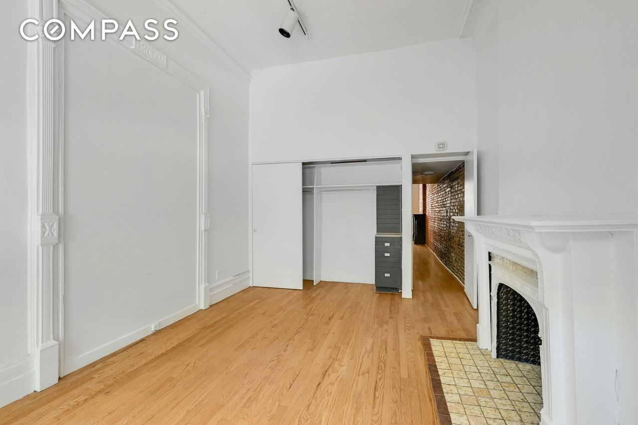 27 W 88th St #2 - Photo 5 of 8