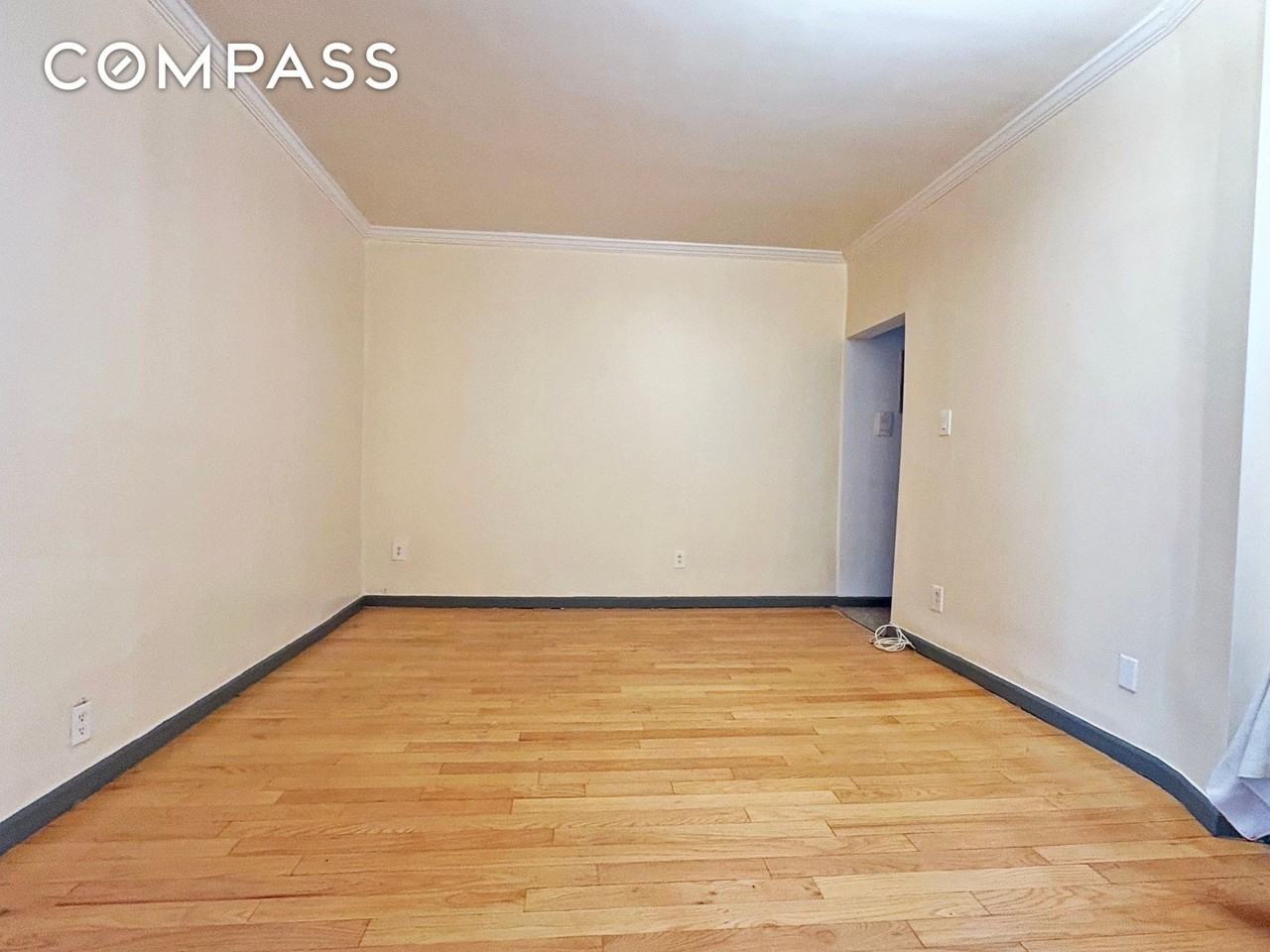 392 S 5th St #11 - Photo 2 of 10