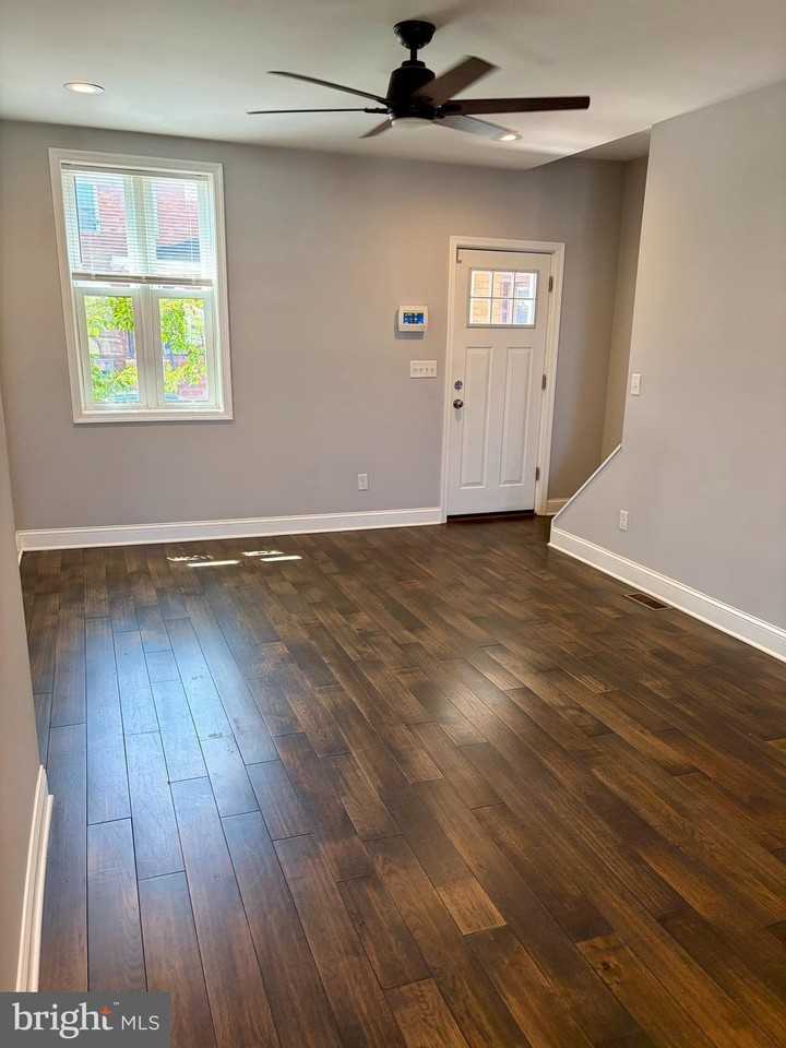 523 Rappolla St - Photo 2 of 13