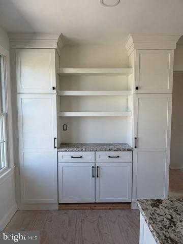 1036 Sweetbriar Rd - Photo 4 of 14
