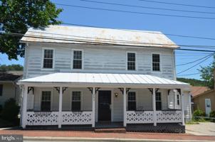 featured image of 303 Commerce St #C