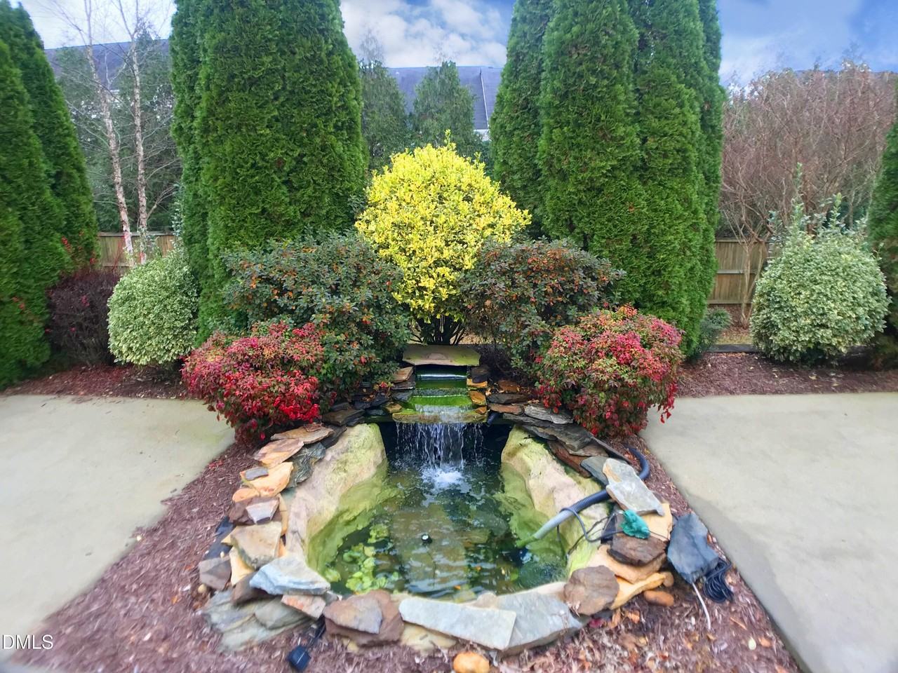 516 Arbor Crest Rd - Photo 2 of 29