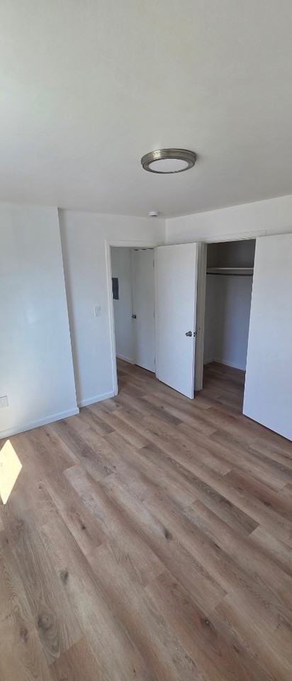 615 Chandler Ave - Photo 7 of 10