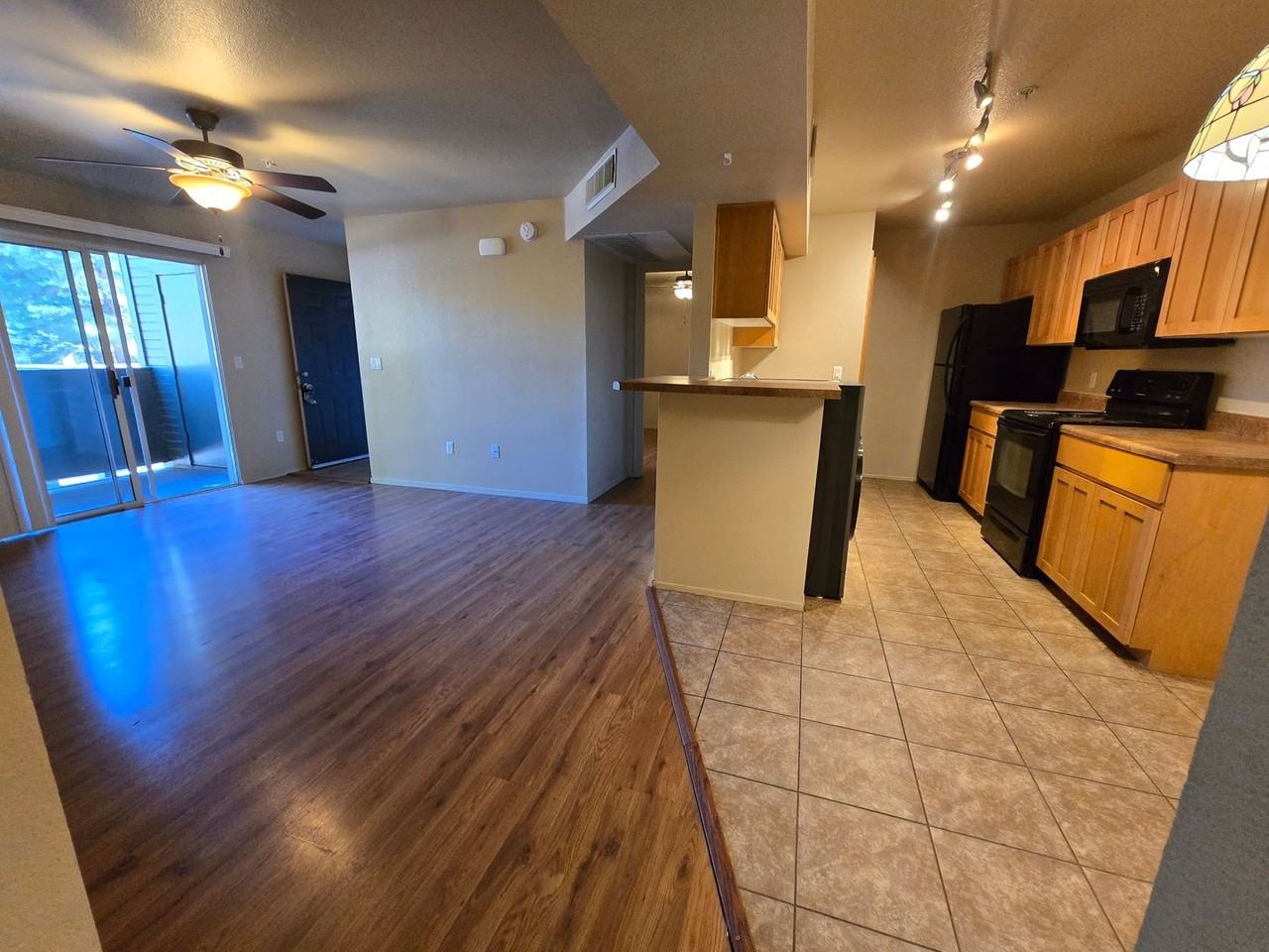 1385 W University Ave #4-125 - Photo 6 of 37