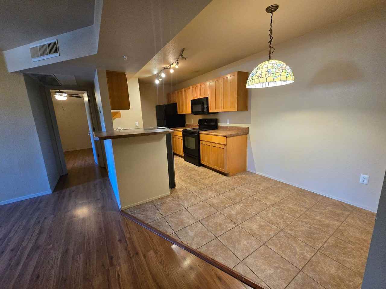 1385 W University Ave #4-125 - Photo 5 of 37