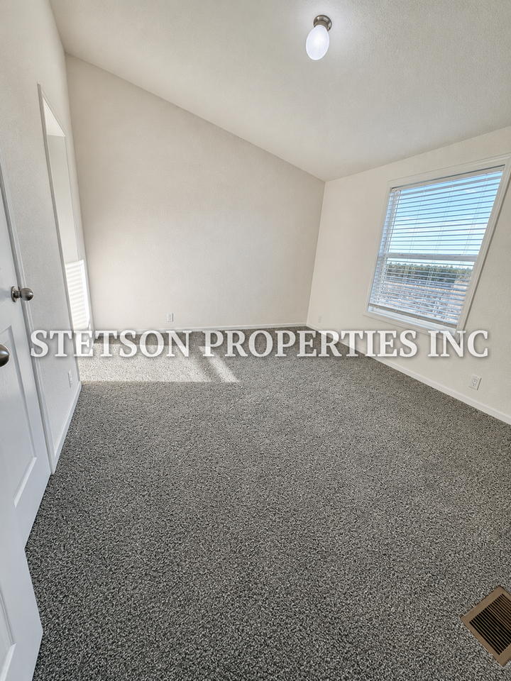 362 S Westwood Rd #A - Photo 6 of 9
