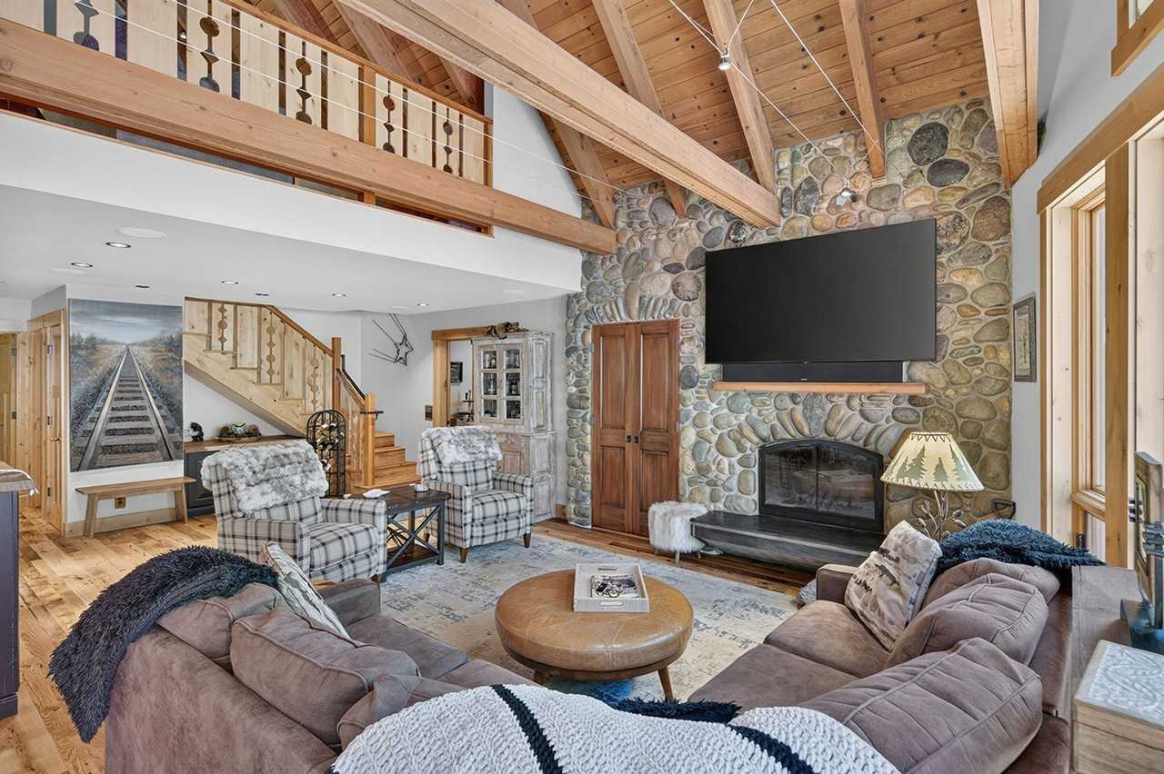 12573 Saint Moritz Ln - Photo 6 of 31