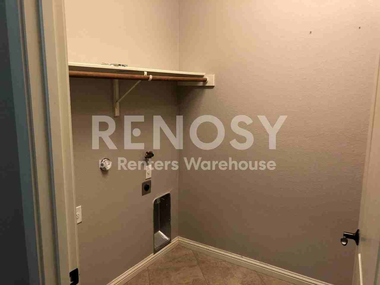 19421 Brent Knoll Dr - Photo 4 of 44