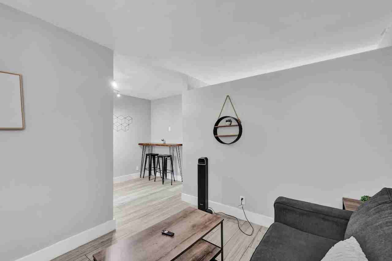 50 Se 12th St #1503988P - Photo 3 of 25