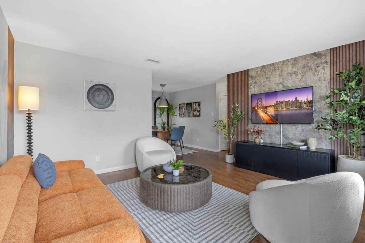 7315 Providence Ave #1587711P - Photo 3 of 32