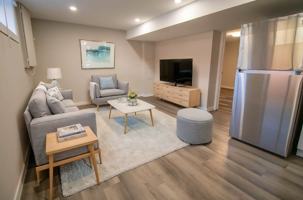 featured image of 121 Golden Boulevard West