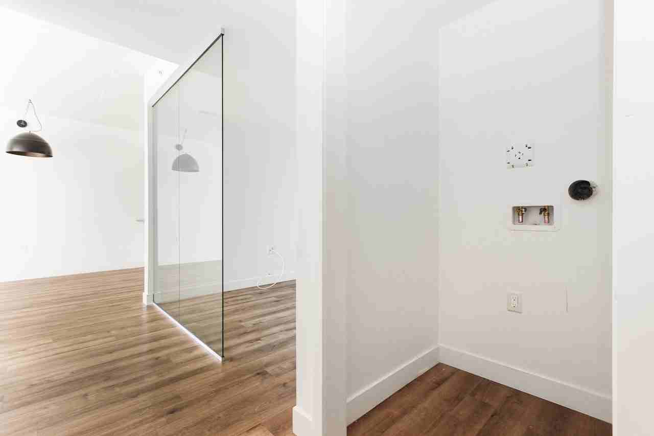 775 Place George Dor - Photo 7 of 50