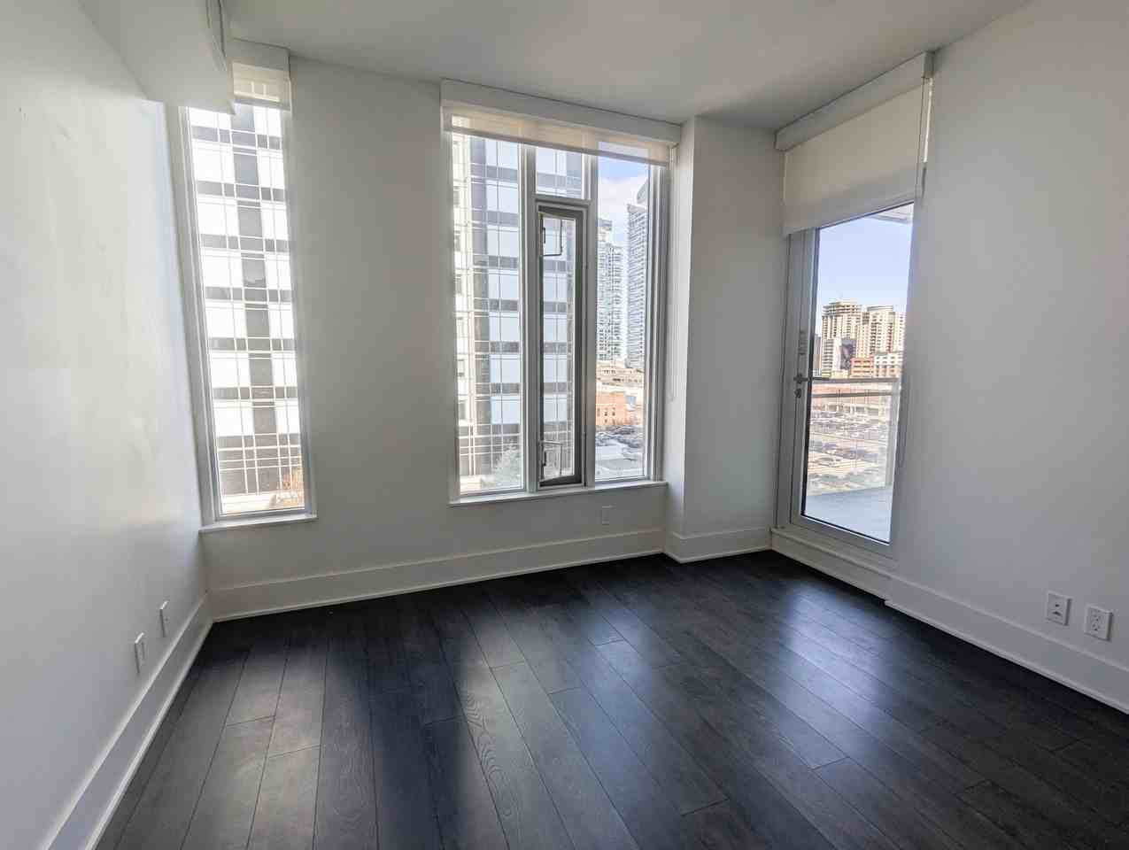 901 10 Avenue SW (The Mark ) - Photo 5 of 30