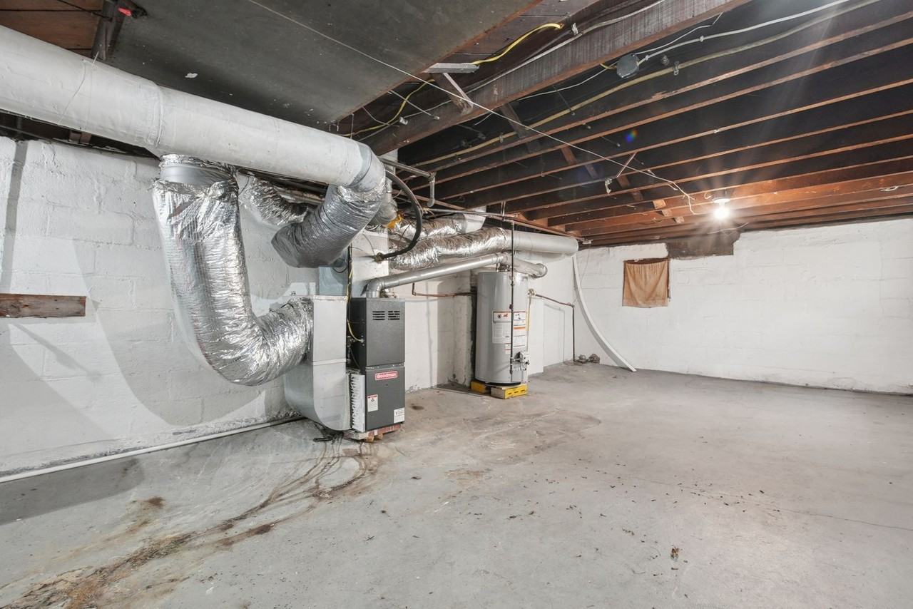 1153 Wilson Ave #1153 - Photo 2 of 17