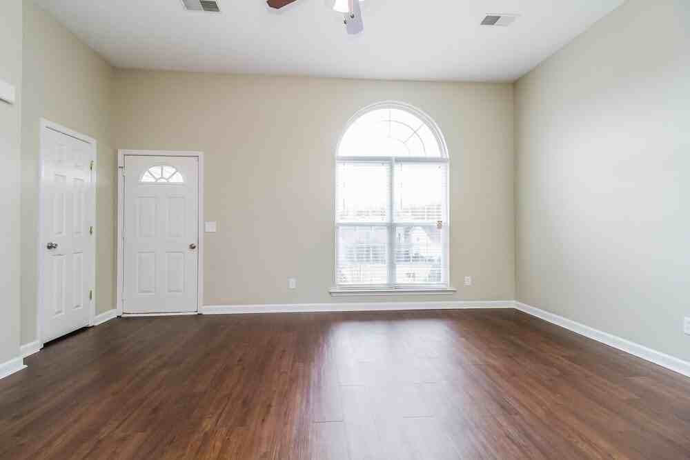 4465 Winton Dr - Photo 2 of 18