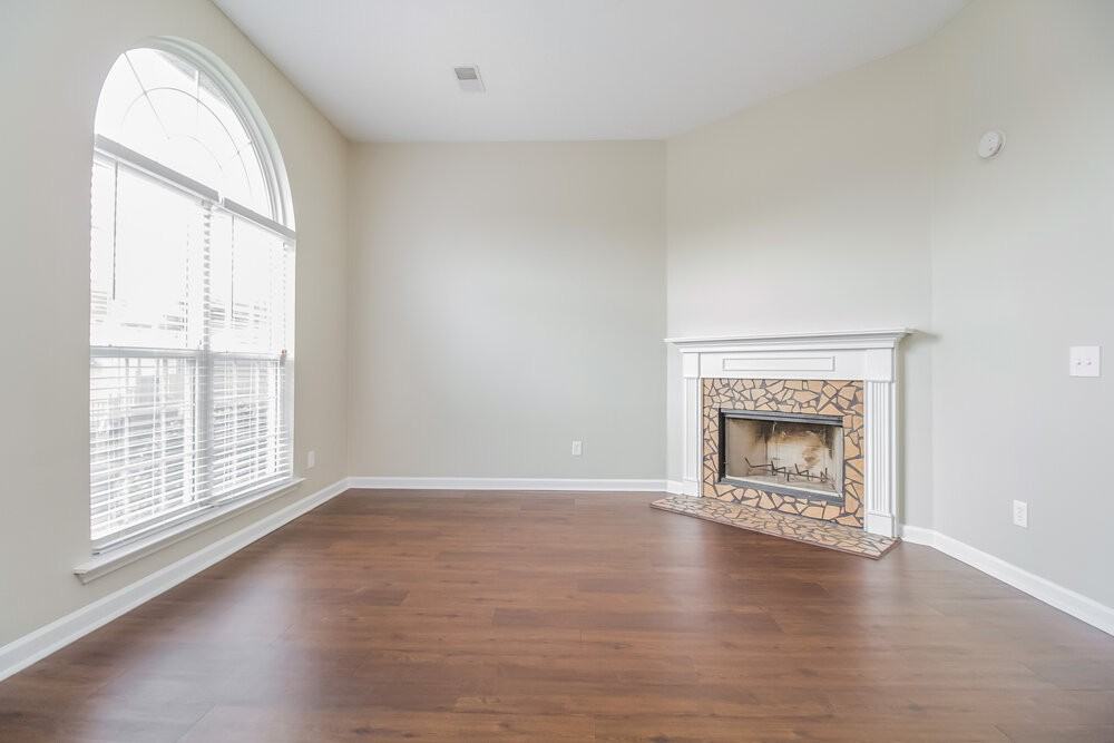 4465 Winton Dr - Photo 3 of 18