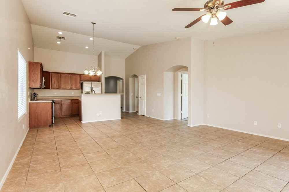 2431 W Gaby Rd - Photo 4 of 16