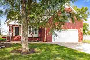 201 Jewell Ave - Photo 1 of 1