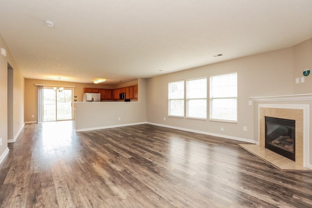 924 Grand Oak Dr - Photo 6 of 20