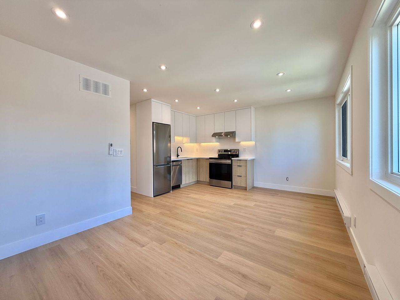 275 Mortimer Avenue #C - Photo 7 of 10