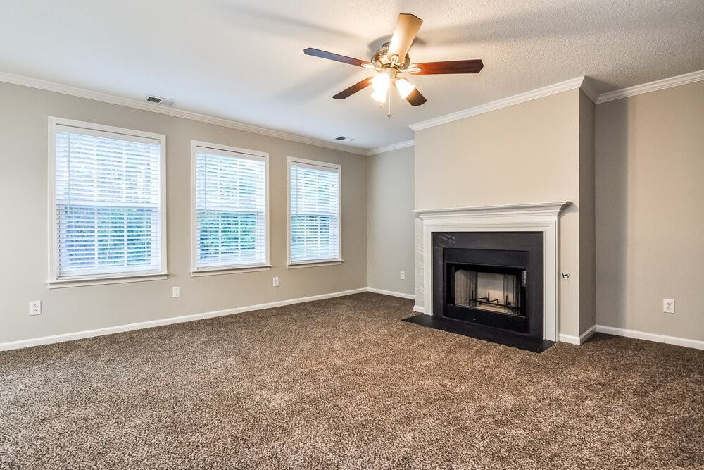 3416 Futura Ln - Photo 3 of 14