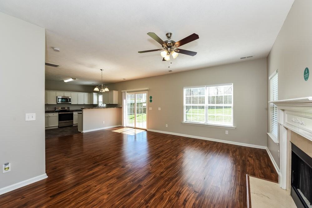 817 Sandworth Cv - Photo 5 of 17